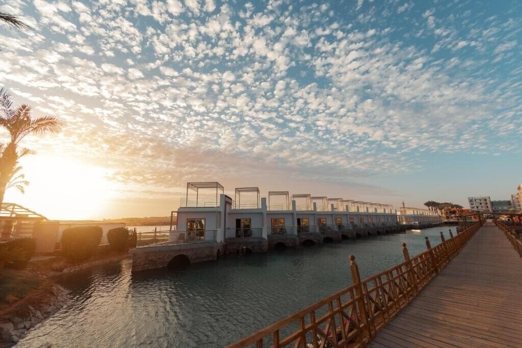 Fotografie Bellagio Beach Resort & SPA (ex. Panorama Bungalows Hurghada, Fun & Sun Family Bellagio Resort) 5*