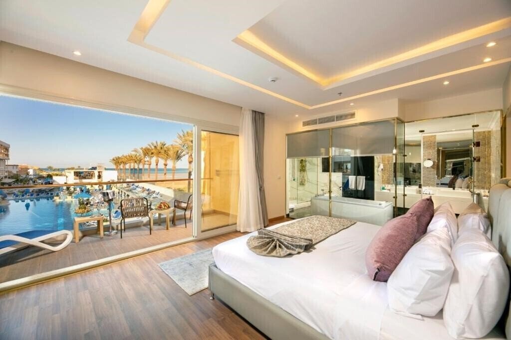 Imaginea Bellagio Beach Resort & SPA (ex. Panorama Bungalows Hurghada, Fun & Sun Family Bellagio Resort) 5*