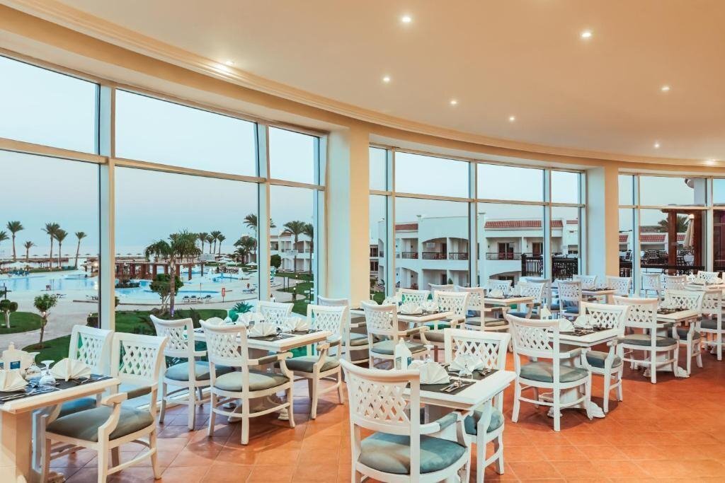 Fotografie Sunrise Alma Bay Resort (ex. Grand Seas by Sunrise, Protels Grand Seas Resort, Host Mark) 4*