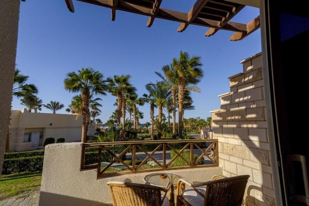 Imaginea Coral Beach Hurghada (ex. Coral Beach Rotana Resort) 4*