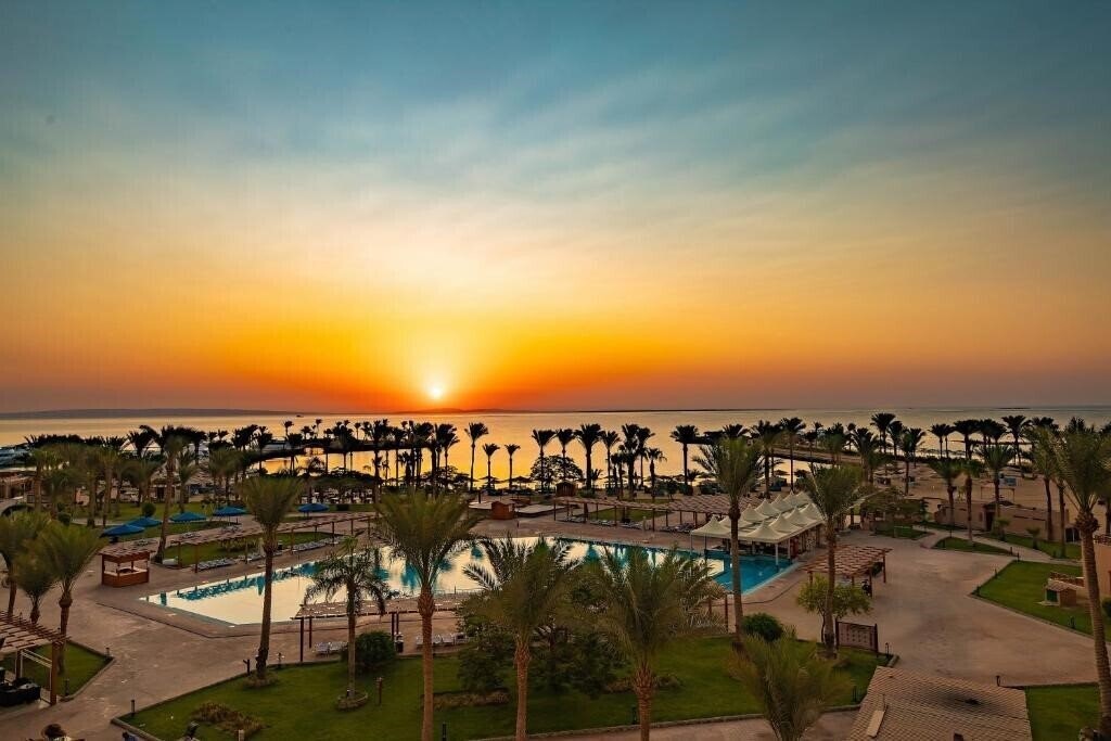 Imaginea Continental Hotel Hurghada (ex. Movenpick Resort Hurghada) 5*
