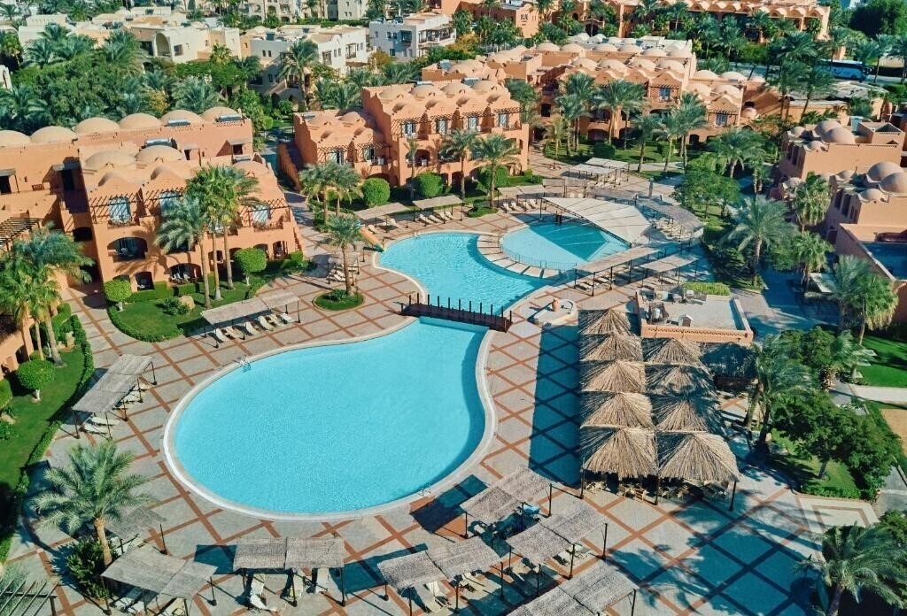 Hotel Jaz Makadi Oasis Resort & Club 5*