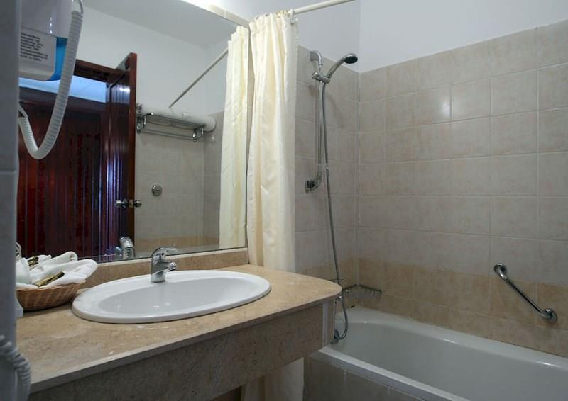 Fotografii Fam Hotel Marsa Alam 4*