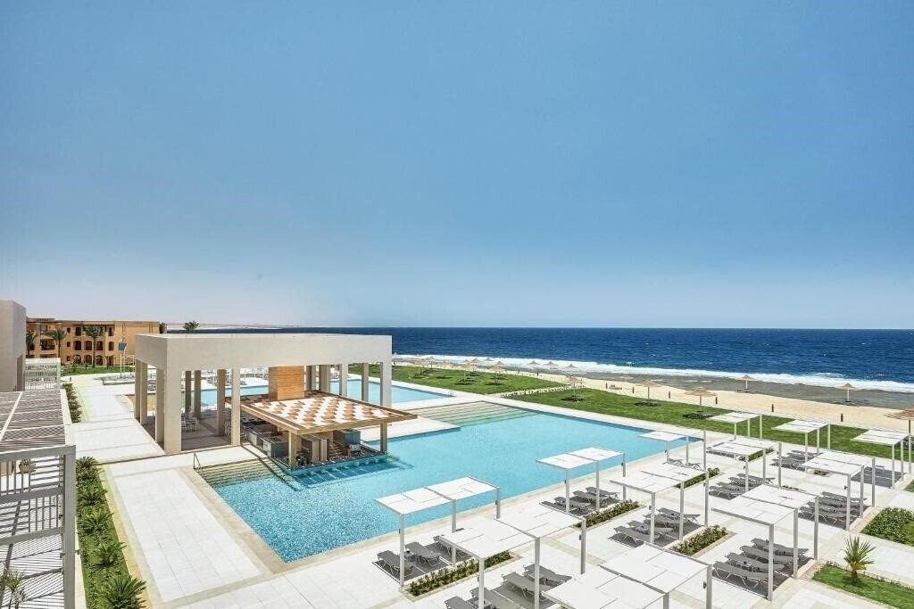 Фото Jaz Maraya Resort 5*
