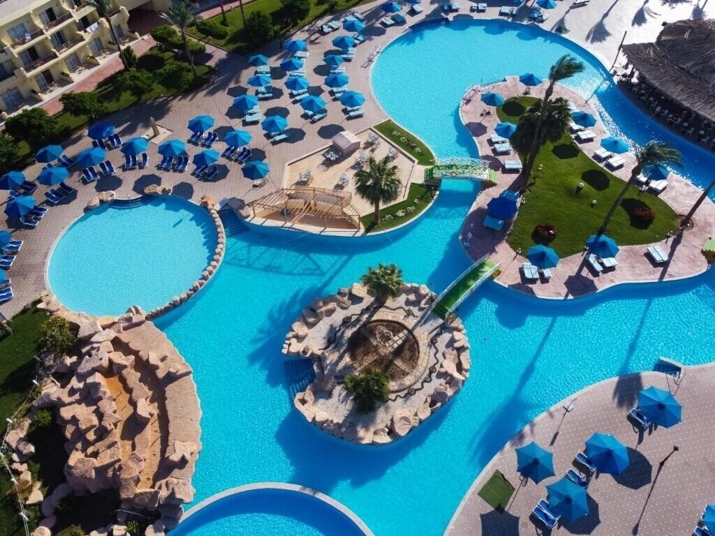 Fotografie Amwaj Oyoun Resort (ex. Millennium Oyoun Hotel & Resort) 5*