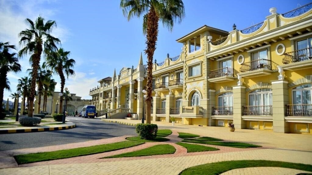 Отель IL Mercato Hotel 5*