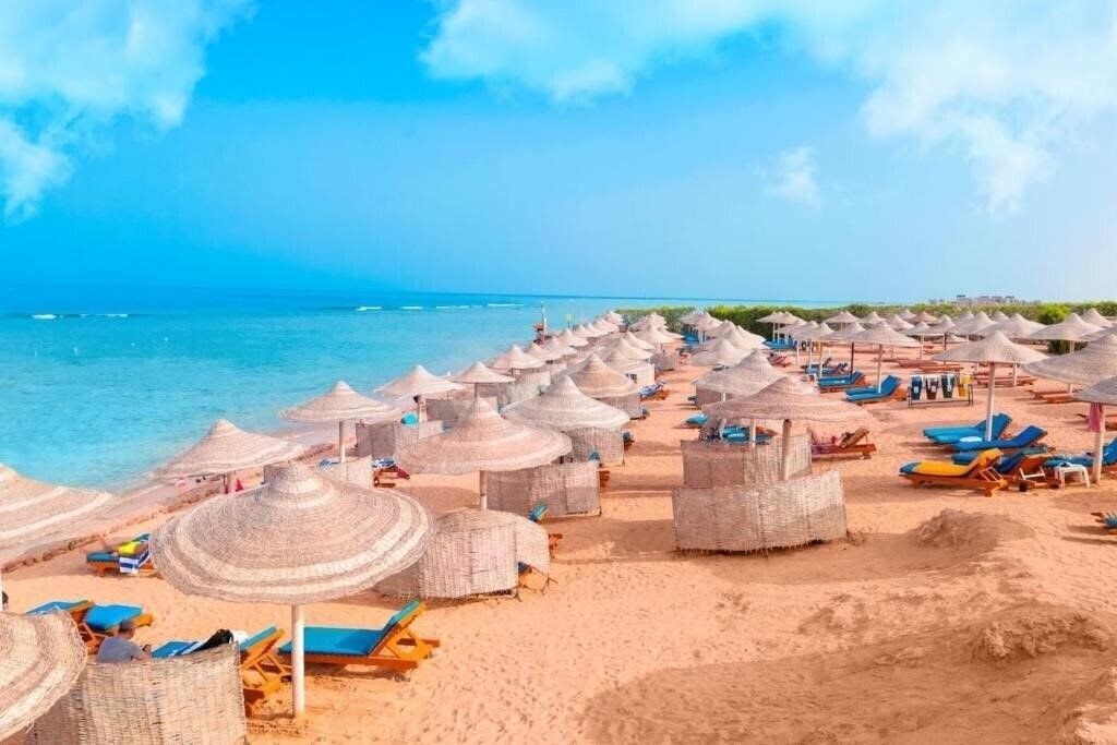 Hotel Charmillion Sea Life Resort (ex. Sea Life SSH) 4*