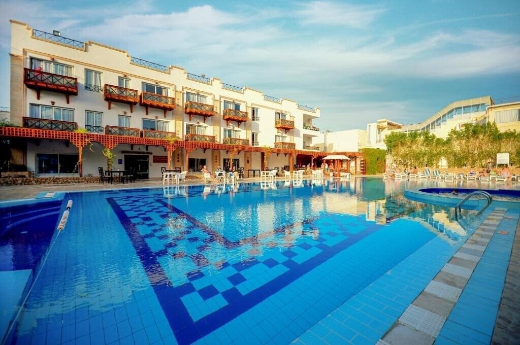 Hotel Falcon Naama Star 3*