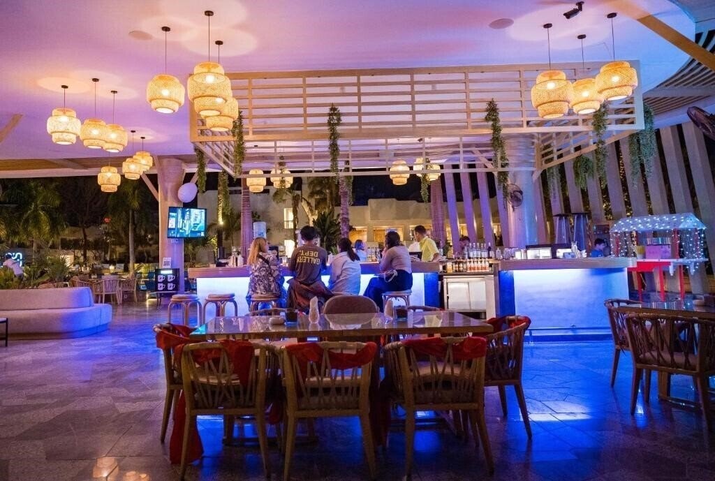 Фотография Novotel Beach 5*