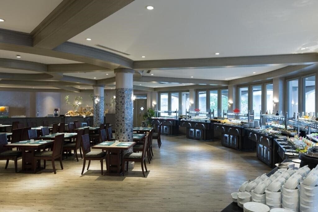 Фотография Naama Bay Hotel & Resort (ex. Tropitel Naama Bay, Nama Bay Hotel Resorta) 5*