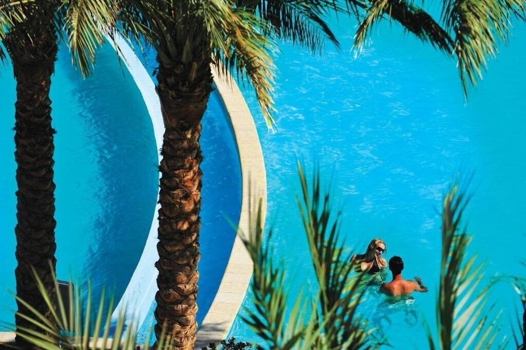 Imaginea Baron Palms Resort 5*