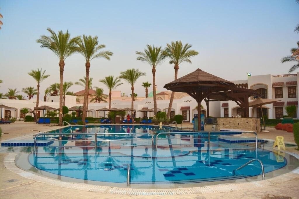 Отель Coral Hills Resort Sharm El Sheikh (ex. All Season Coral Hills, Coral Hills Resort) 4*