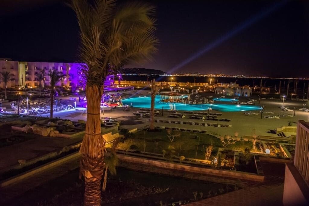 Hotel Tolip Taba Resort & Spa Hotel 5*