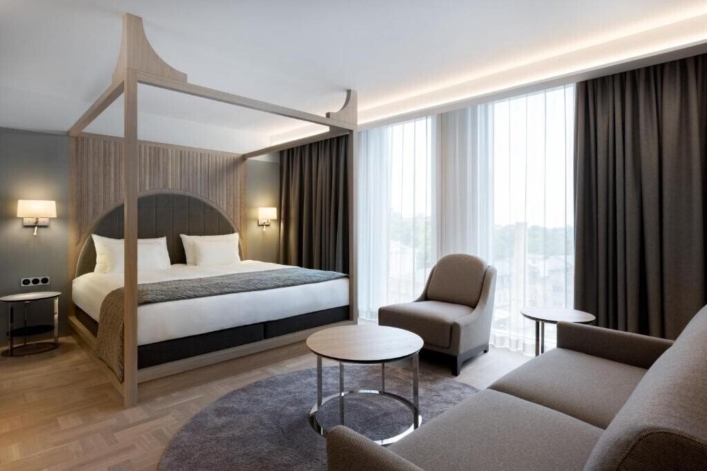 Fotografii Nordic Forum 4*