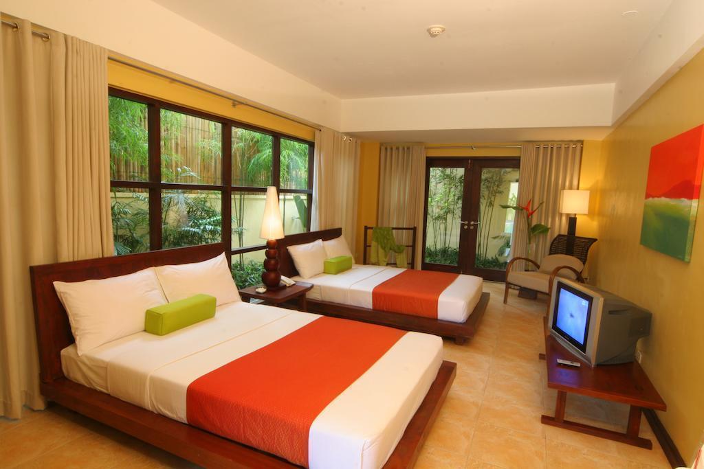 Отель Canyon Hotels & Resorts Boracay 3*