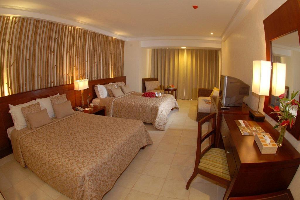 Hotel Le Soleil De Boracay Beach Resort 4*