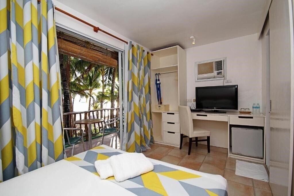 Hotel Bluewaves Beach House 3*