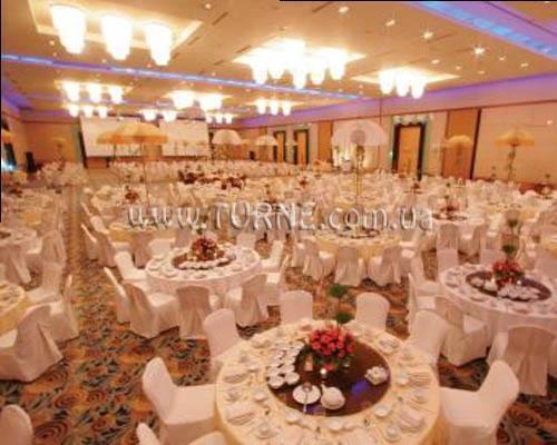Imaginea Crowne Plaza Galleria 5*