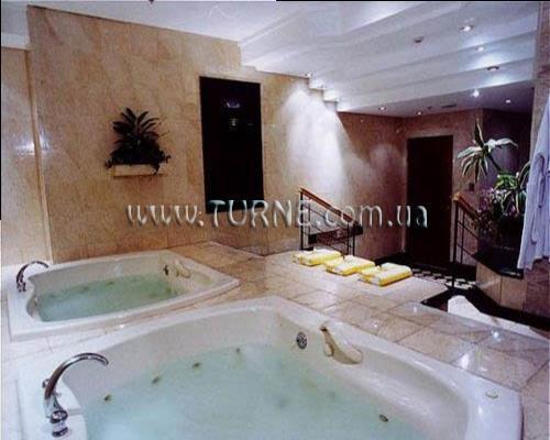 Fotografii Holiday Inn Galleria 4*