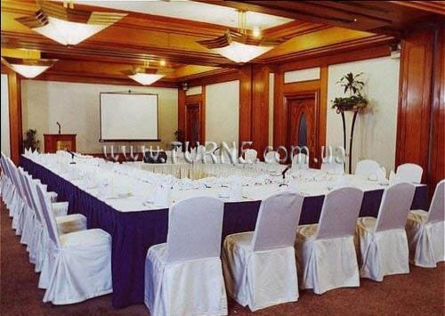 Hotel Holiday Inn Galleria 4*