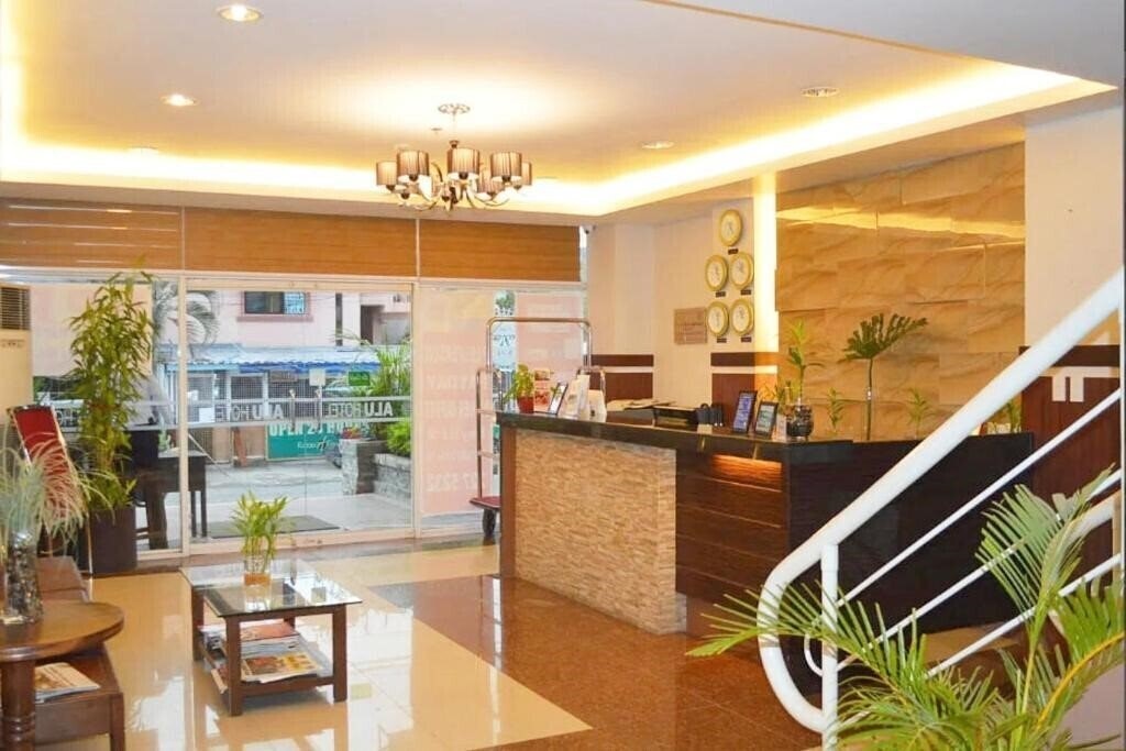 Фотография Alu Hotel Davao 2*