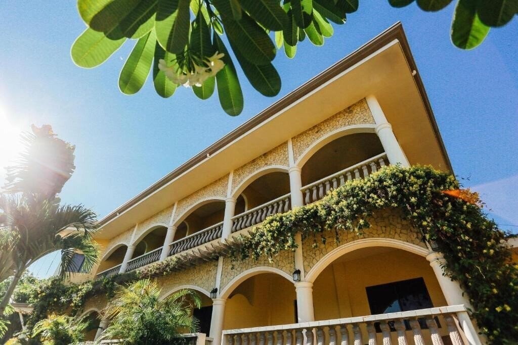 Imaginea Turtle Bay Dive Resort 3*