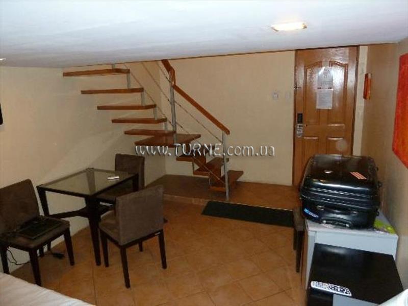 Hotel Gran Prix Hotel & Suites 2*