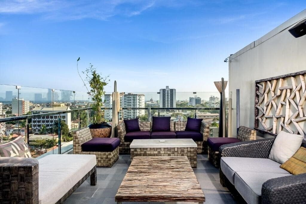 Картинка Azia Suites And Residences 3*