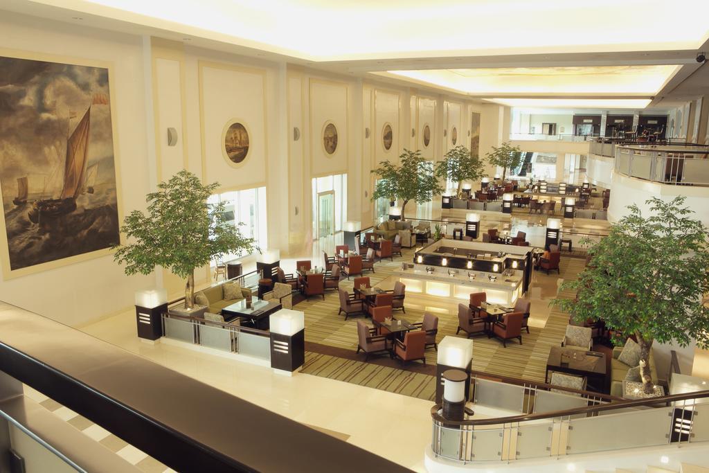 Imaginea Waterfront Cebu City Hotel & Casino 4*