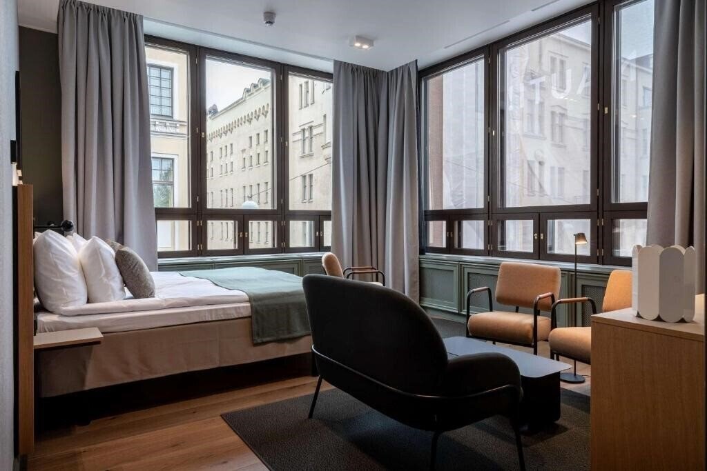 Fotografii Scandic Helsinki Hub 4*