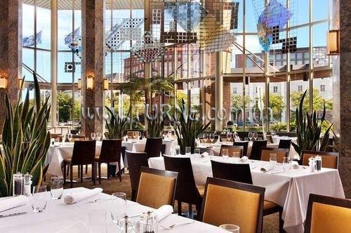 Imaginea Hilton Strand Helsinki 4*