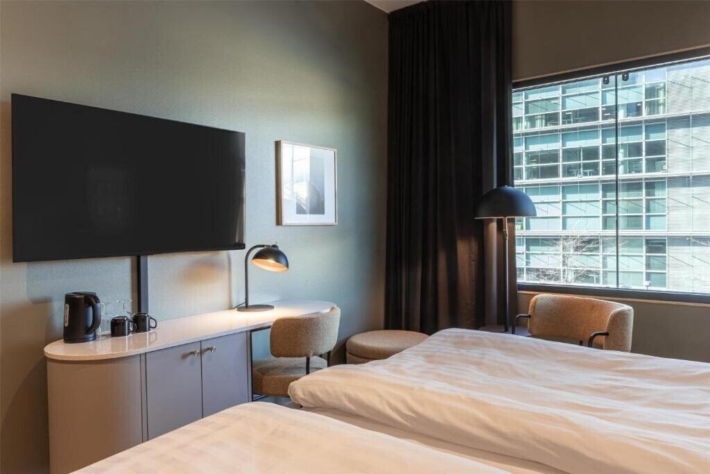 Imaginea Holiday Inn Helsinki City Centre 4*