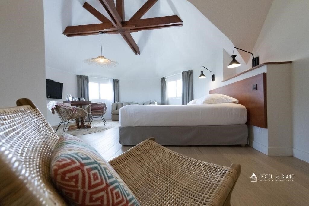 Imaginea Hotel de Diane 3*