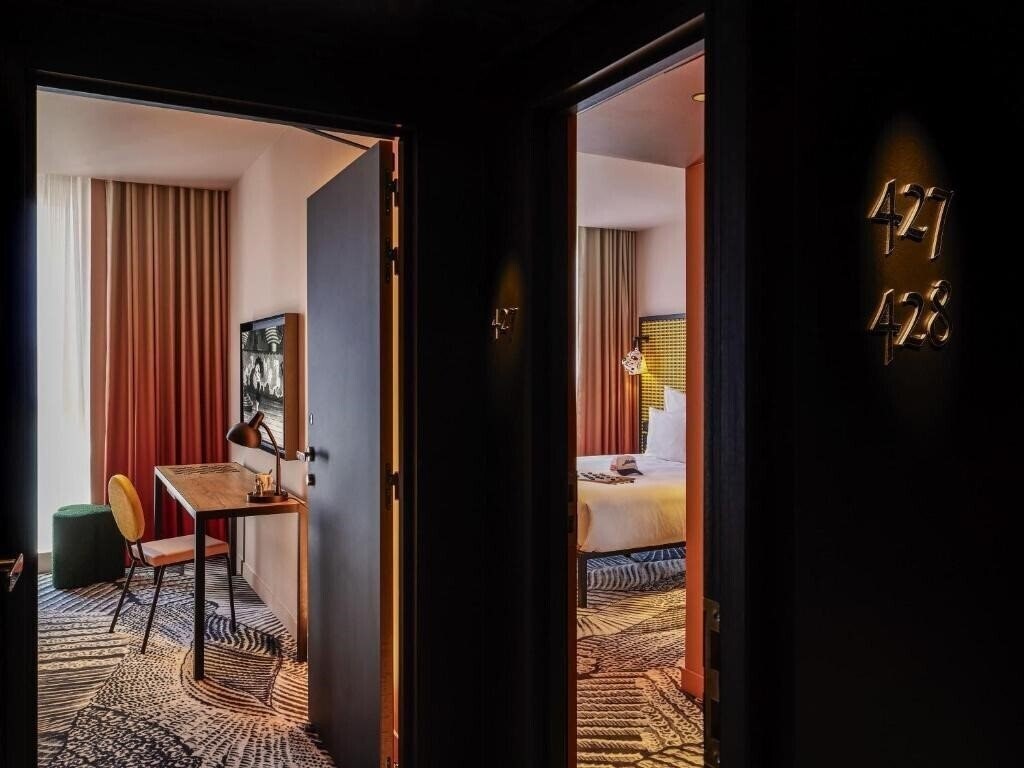 Фотография Mama Shelter Dijon 4*