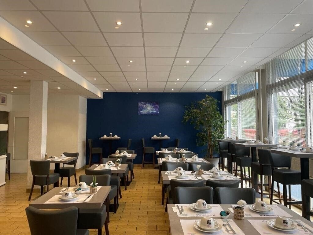 Imaginea The Originals City, Hotel Villancourt, Grenoble Sud 3*