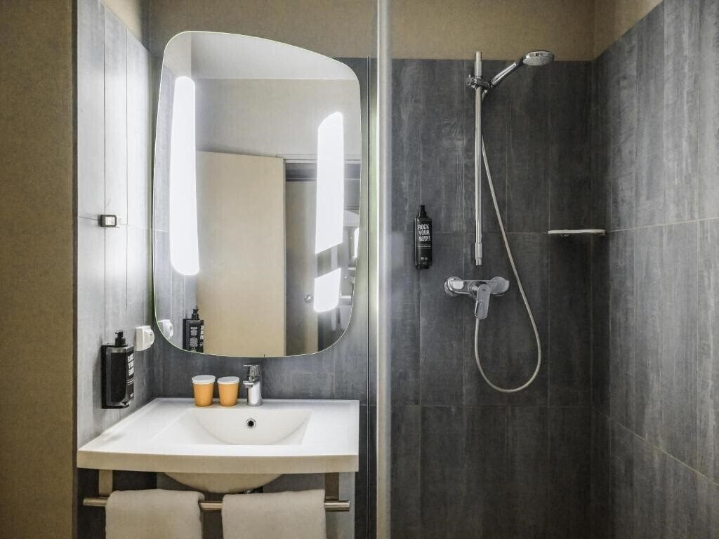 Fotografie Ibis Styles Poissy Paris 3*