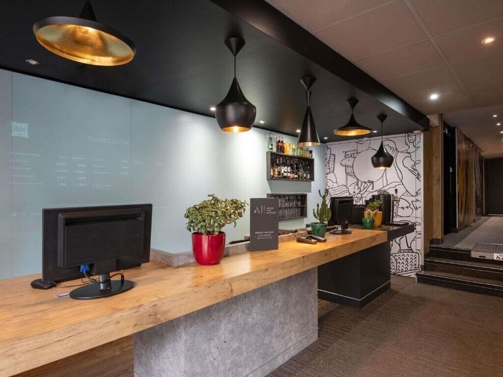 Fotografii Ibis Cannes Centre 3*