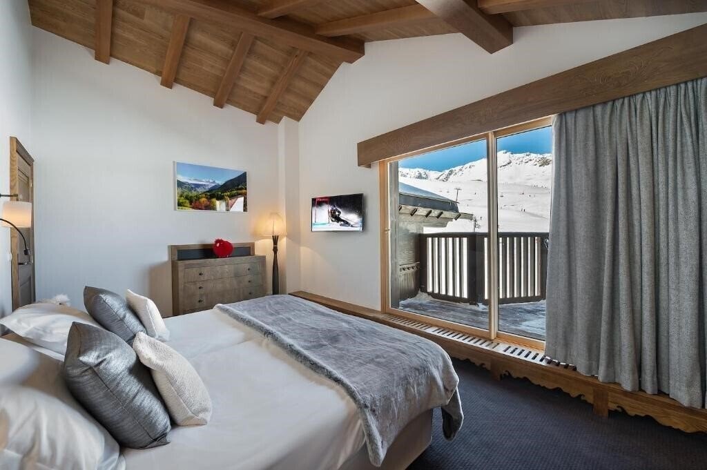 Картинка Annapurna 5*