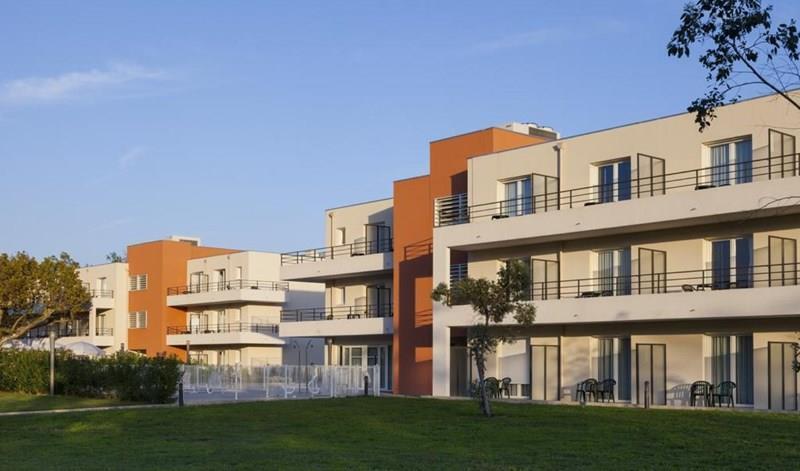 Fotografii Comfort Suites Cannes Mandelieu 3*