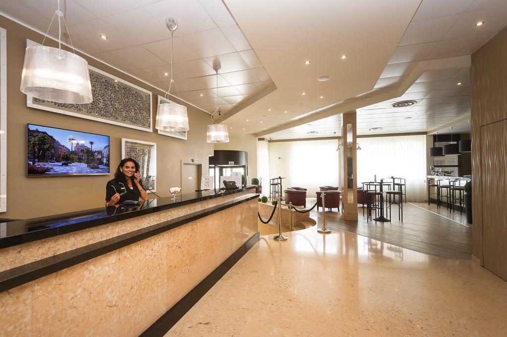 Imaginea Apogia 4*