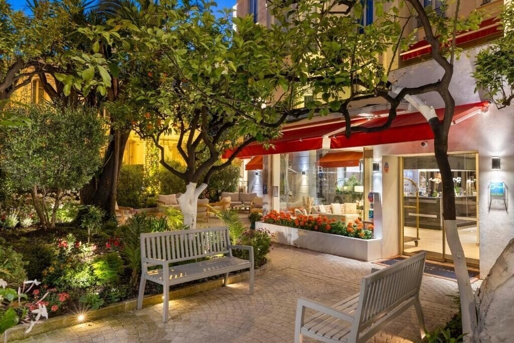 Картинка Brice 3*