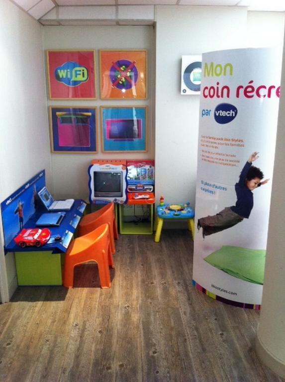 Imaginea Ibis Styles Nice Vieux Port 3*