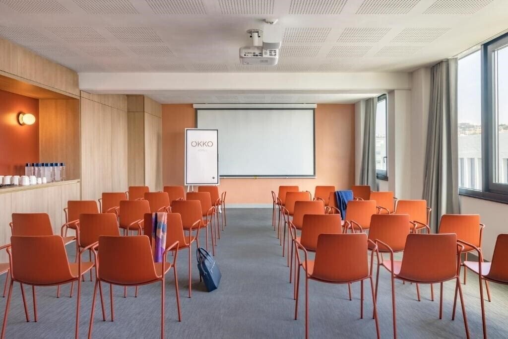 Fotografii Okko Hotels Nice Aeroport 4*