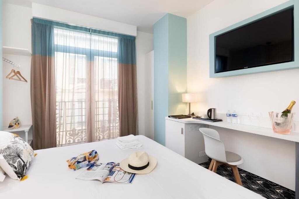 Фото Byakko Nice (ex. Nicea Hotel) 3*