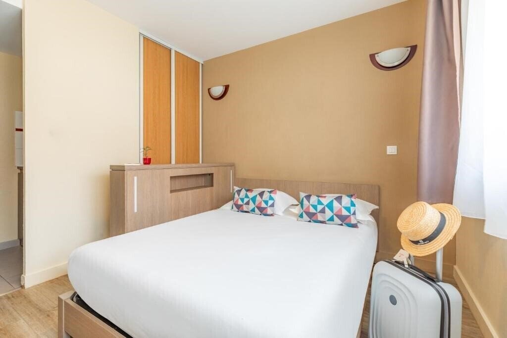 Hotel Appart City Nice 3*