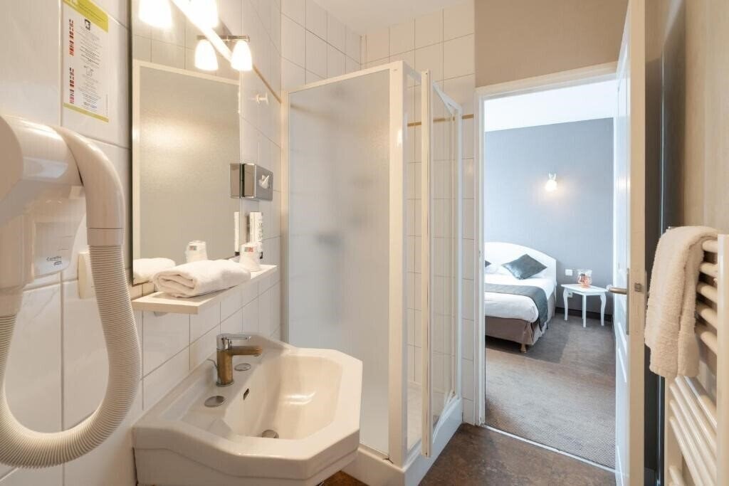 Fotografii Hotel des Ducs 3*