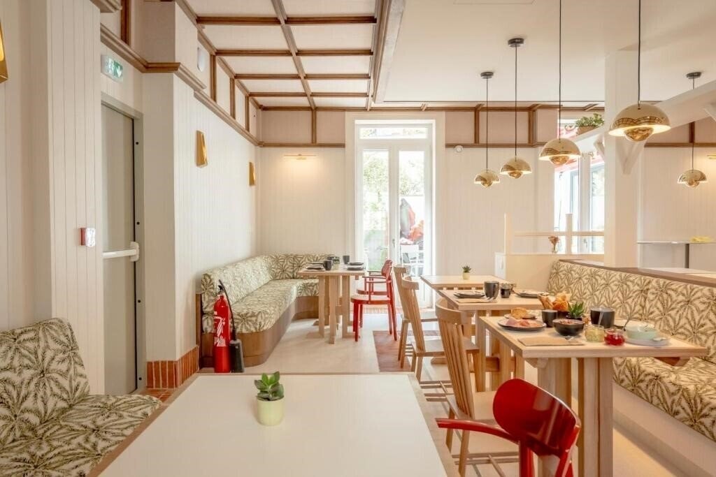 Hotel Magenta Paris 3*