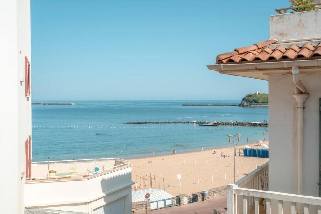 Imaginea Magenta Paris 3*