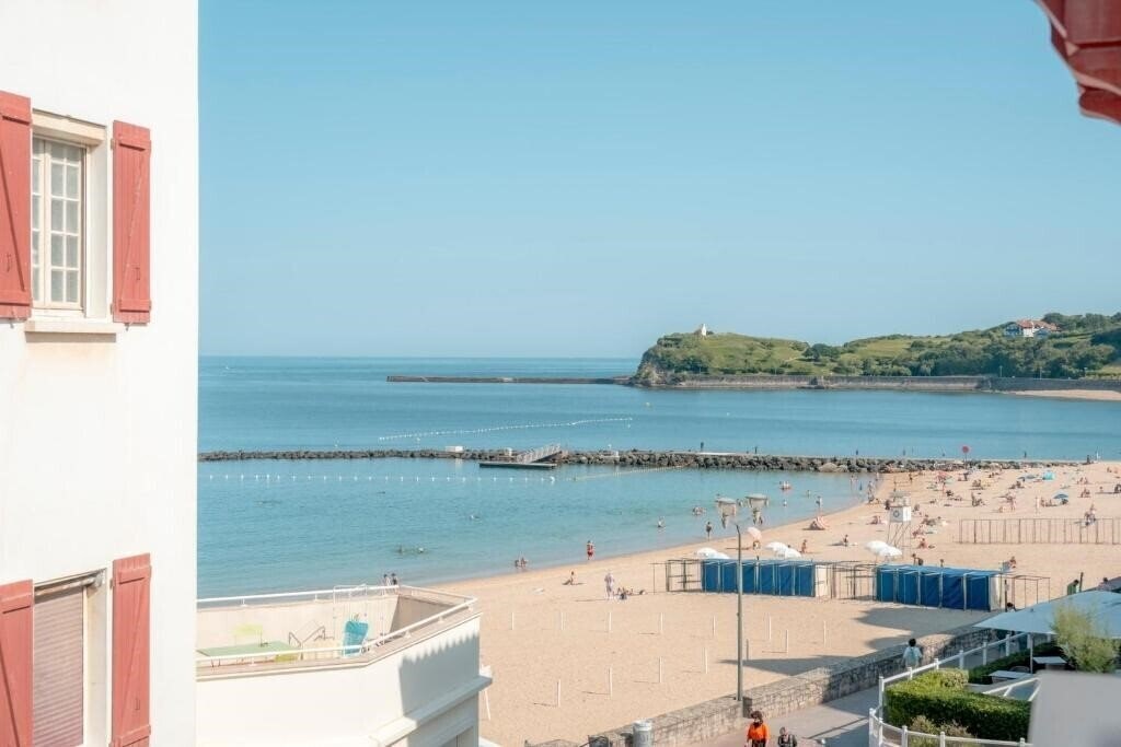 Imaginea Magenta Paris 3*