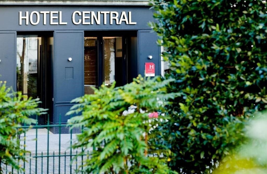 Отель CENTRAL (ex. Central Hotel Paris) 2*